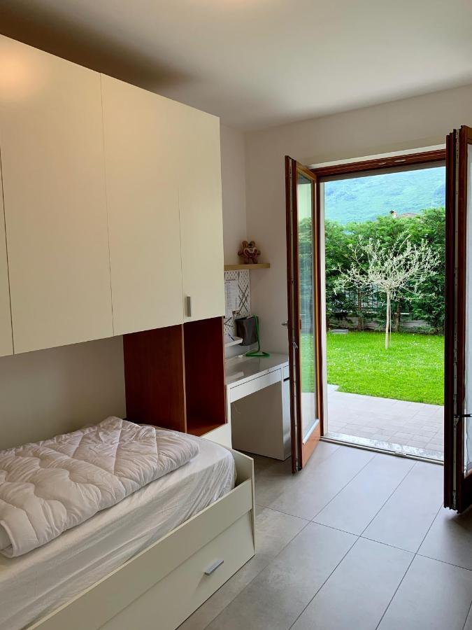 LakeGarden Apartment Riva del Garda Buitenkant foto